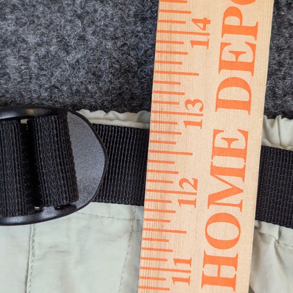 Vintage St Johns Bay Mens Beige Nylon Cargo Shorts Packable Belted Size Large - Picture 14 of 14
